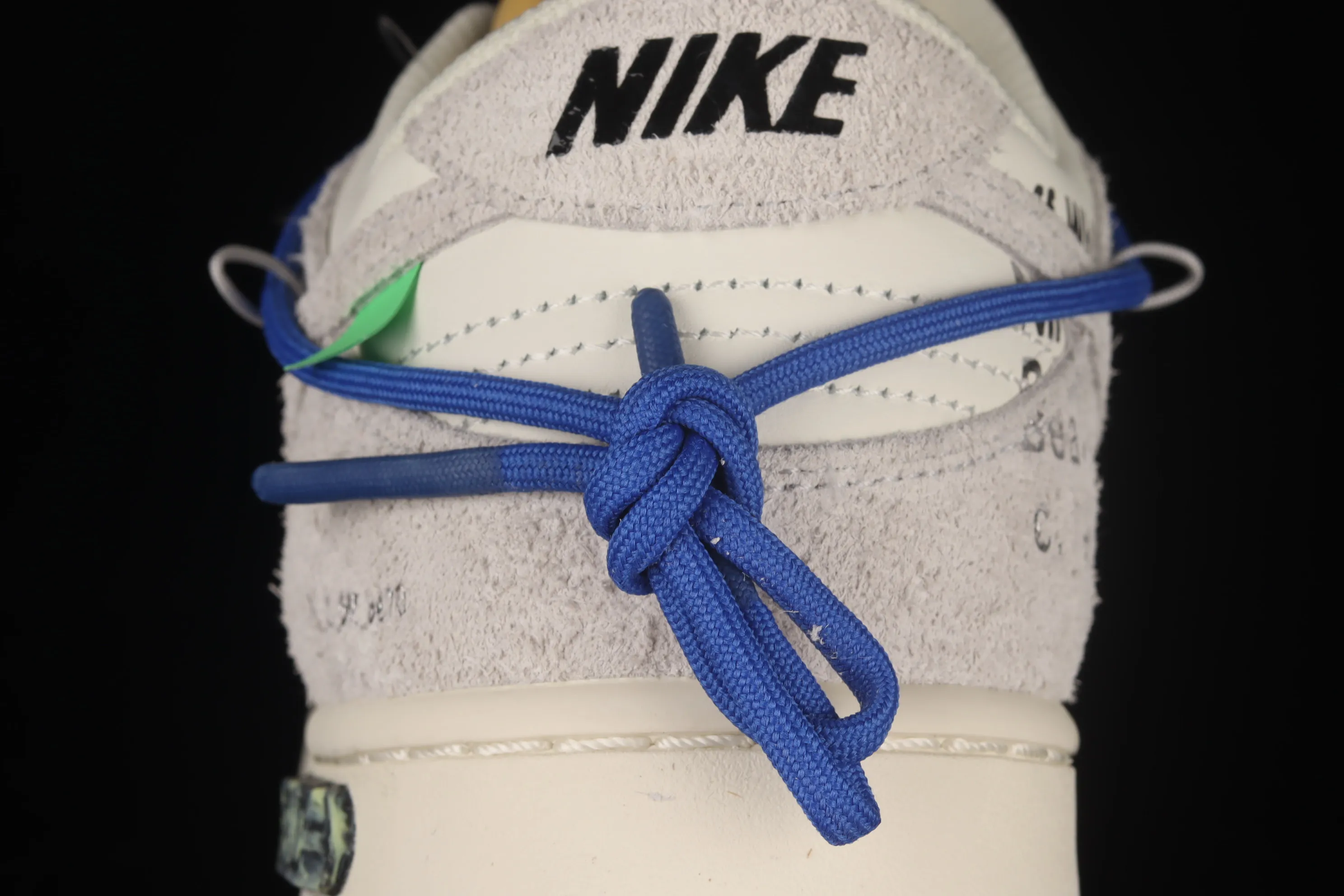 All Categories Nk SB Dunk Series Nk SB Dunk Low Low-top Sneakers Pure Original Version OF x Nk Dunk Low OW Suede SB Smash Backboard Fashion Casual Sneakers DJ0950-104